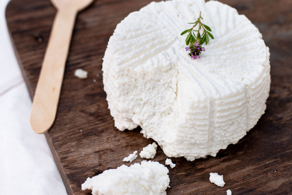 Ricotta di pecora di fattoria